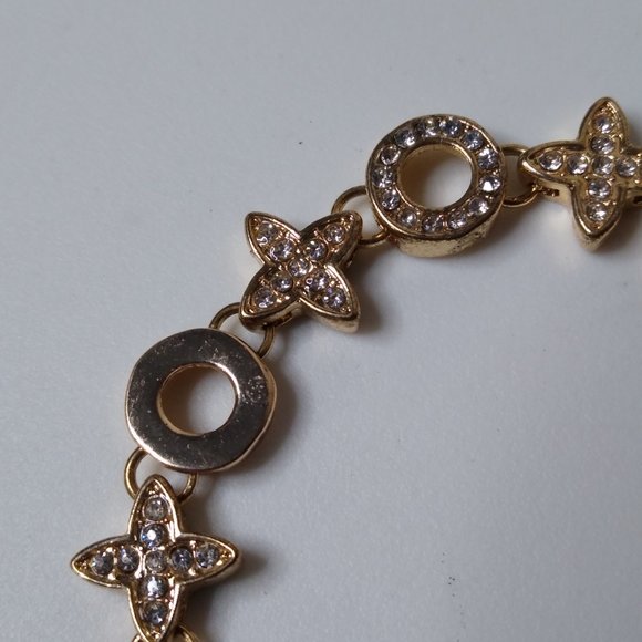 Metal X And O Bracelet Adjustable 5 To 6.5 Inches - Picture 4 of 15